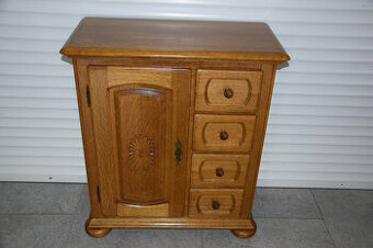 komoda z drewna dębowego - jak nowa