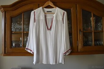 Biała bluzka boho