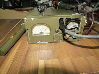 Licznik Geigera Italelettronica R40E