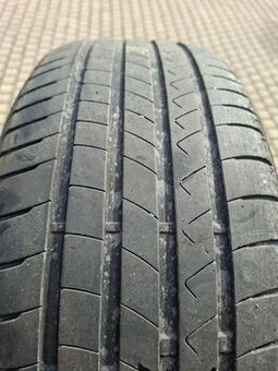 opony 205/55/16 r  FIRESTONE ROADHAWK 91 v bieżnik ok 6 mm r