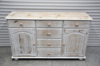 komoda z drewna sosnowego - jak nowa