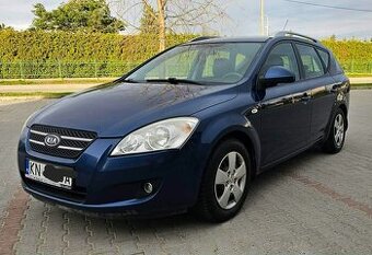 Sprzedam bardzo ładna kie cee'd 2009 rok 1.6 crdi polecam