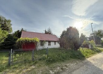 Działka budowlana 956 m² z domkiem rekreacyjnym – Szałe