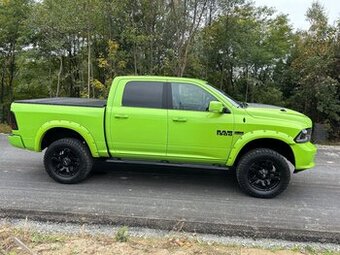 DODGE RAM SPORT 4x4, 5.7L, 401KM, 2017r.