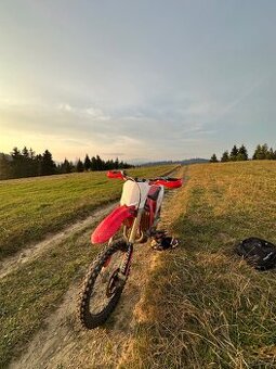 Honda CRF 450R 2009 - 1