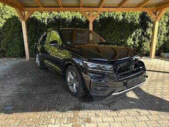 VOLKSWAGEN TOUAREG R-LINE 3.0 TDI VZDUCH PANORAMA MATRIX LED