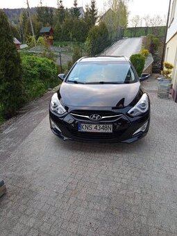 Sprzedam ładnego hiundai i40