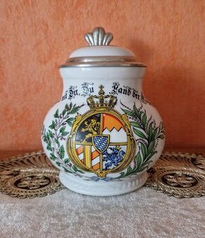 Porcelanowy Kufel z Bawarii
