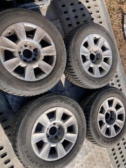 Felgi Aluminiowe do BMW 205x65x15 oponami