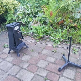 Grill mechaniczny