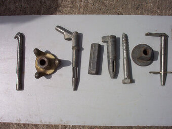 Bolce, sworznie i nakrętki