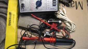 V-640  Z OSPRZĘTEM  STAN IDEALNY