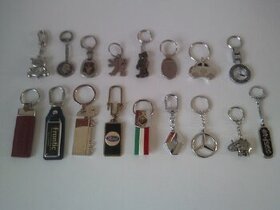 Breloki do kluczy Nissan,Alfa Romeo,Renault ,Ferrari .inne k - 1