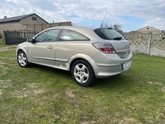 Astra GTC 1.6 benzyna