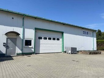 Punkt przeładunkowy OZE Kraków – Magazynowanie paneli i pomp