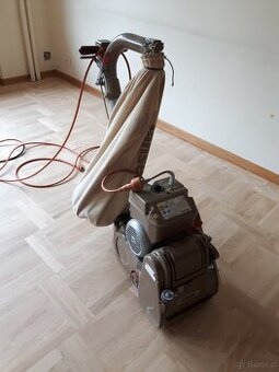 Cykliniarka bezpyłowa taśmowa