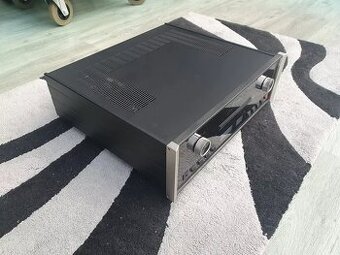 McIntosh MCD-301