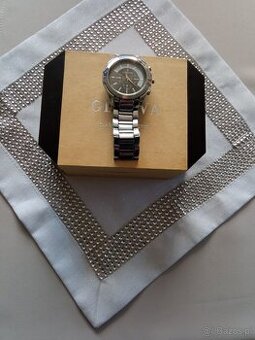 ZEGAREK GENEVA glassic ccolection ze stali szlachetnej stan