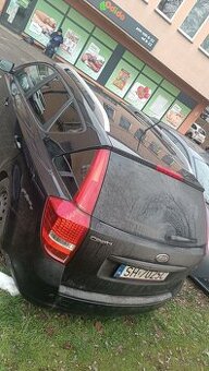 KIA Ceed 2010 - udział 1/2