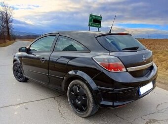 Opel Astra  Coupe  sport   1.7 cdti 100KM