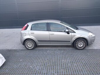Fiat grande punto 2009 r gaz lpg