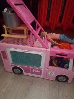 Kamper barbie