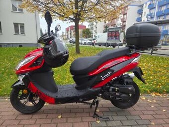 Skuter Junak 607