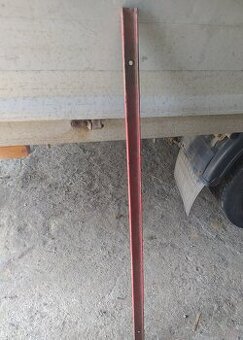 Listwa taśmy posuwu do przyczepy samozbierającej