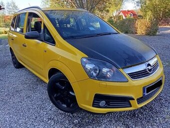 opel Zafira diesel .fajny stan .7 osobowy