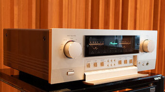 Accuphase E-350