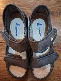 Sprzedam sandały ortopedyczne