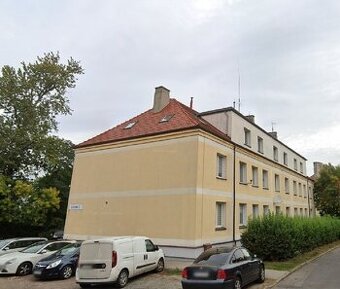 Mieszkanie o pow. 60m2, II piętro, do remontu, ul. Ludowa