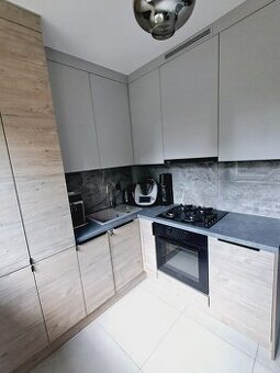 2 pokoje, 55.38m2, I piętro, balkon, po remoncie,Górnośląska