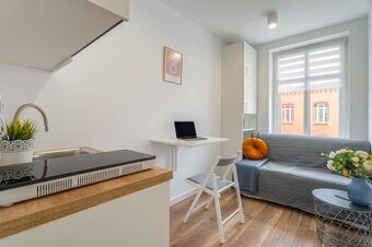 Kawalerka obok uczelni Szczecin + gratis szybki internet.