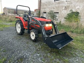 KUBOTA GL240 z ładowarka