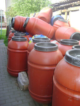 Sprzedajemy beczki plastikowe po spozywce-od 50zl-110zl