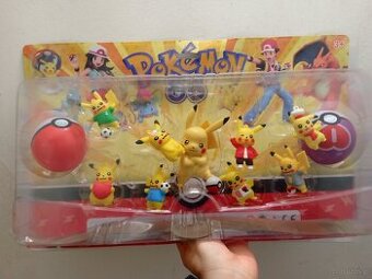 Sada roztomilých žlutých postaviček s doplňky – nová