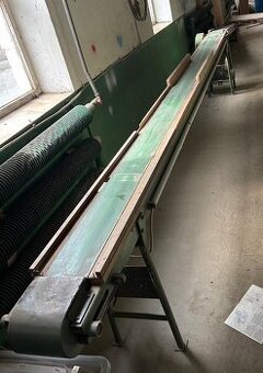 Taśmowy powrót materiału