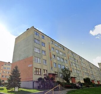 Mieszkanie o pow. 23.80m2,  I p., do remontu, os. Widok