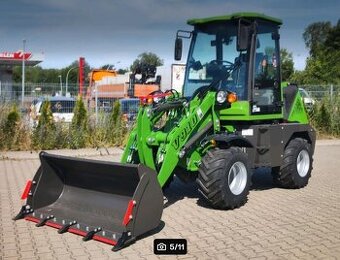 Ładowarka kołowa V910