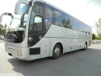 MAN R07 Lions Coach