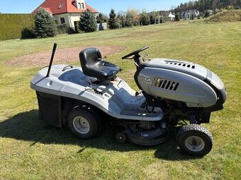 Kosiarka traktorek MTD11,6 KW z koszem-uszkodzony pas jezdny