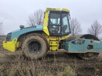 Vibrační válec AMMANN ARS 150