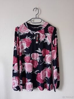 Nowa bluzka z długim rękawem