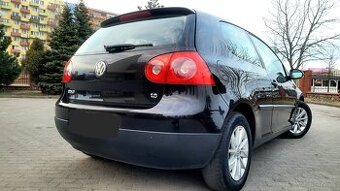 CZARNY KRÓLVolkswagen Golf 1.6 mpi z Klimą w bardzo dobrym