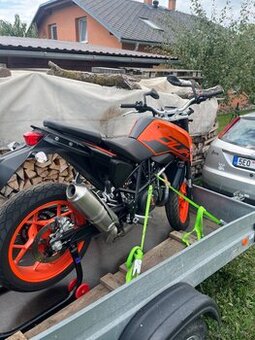 Kťm Duke 690