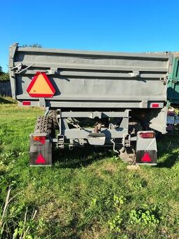 Sprzedam przyczepę rolnicza HL6011