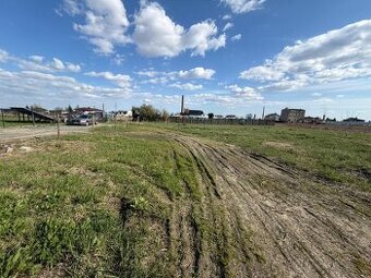 Działka budowlana o pow. 1701m2, Wojciechówka