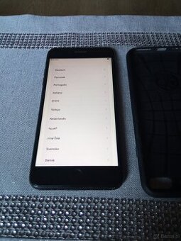 Sprzedam prywatny telefon iPhone 7,stan bdb czarny z pokrowc