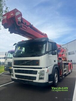 Podnośnik koszowy Bronto S37XDT na sprzedaż